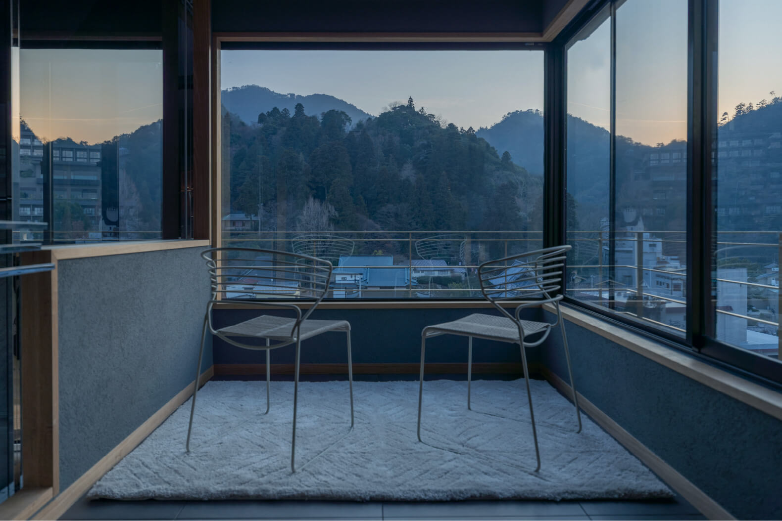 guest-rooms_oyamarenge_innerterrace_01