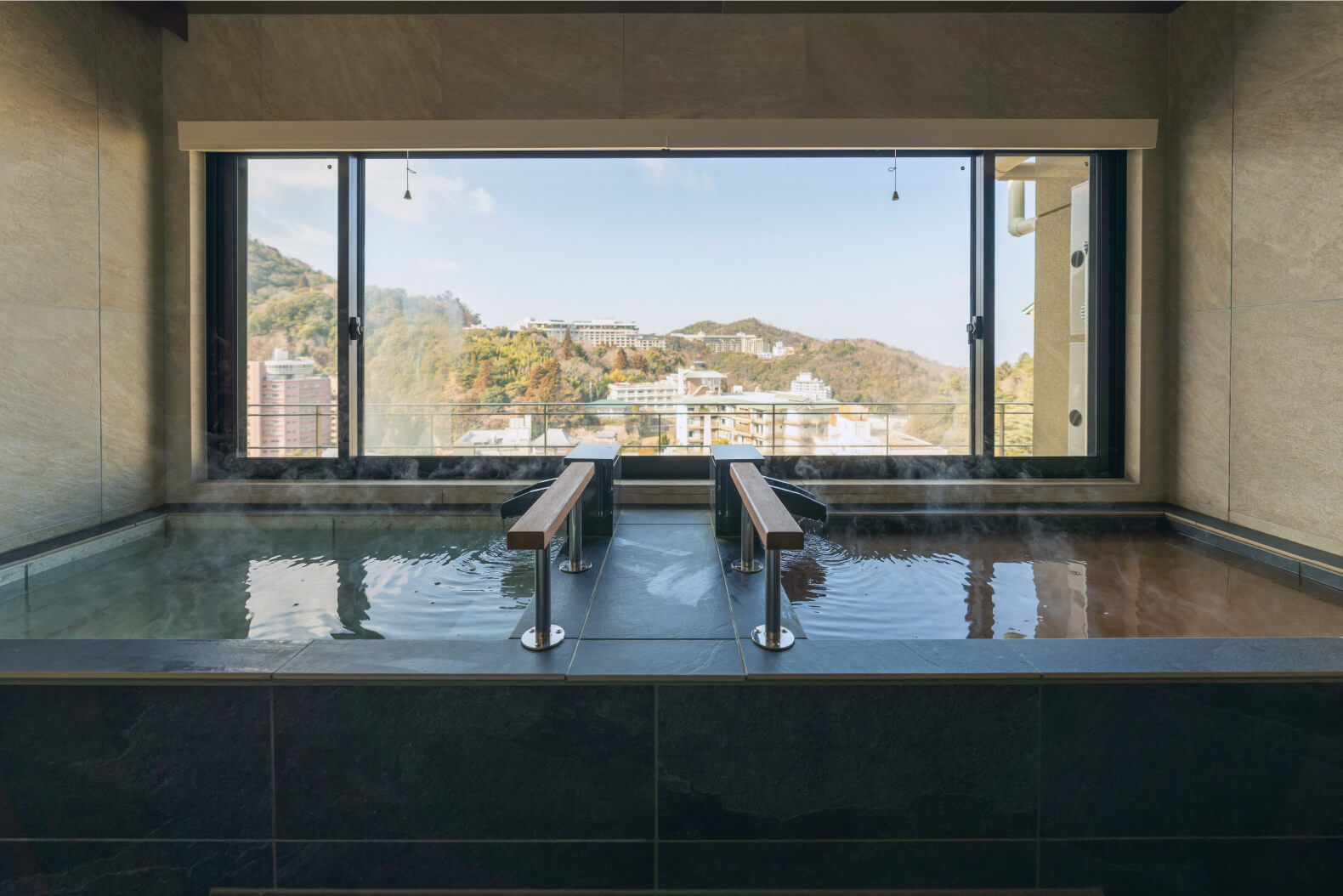 guest-rooms_sanshuyu_bathroom_01